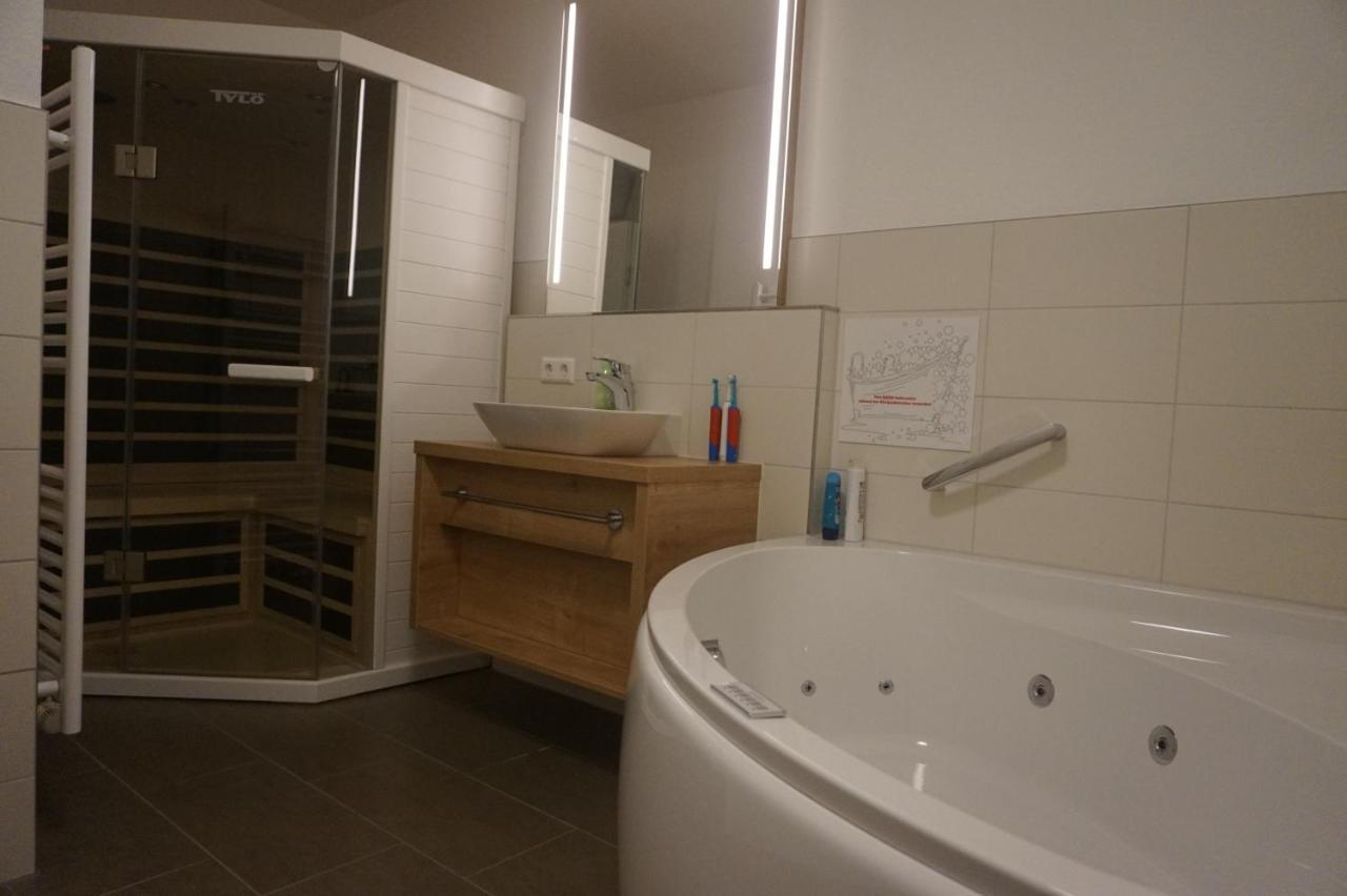Apartment Gipfelstuermer Feldberg - In Out, Whirlpool & Infrarotkabine *